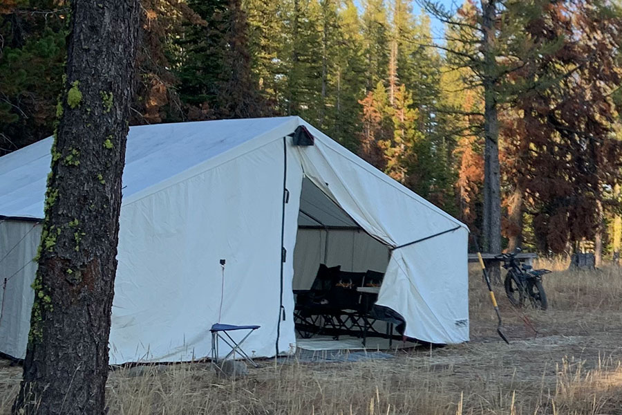 aboutus-3 Bravo Tents in the Wild